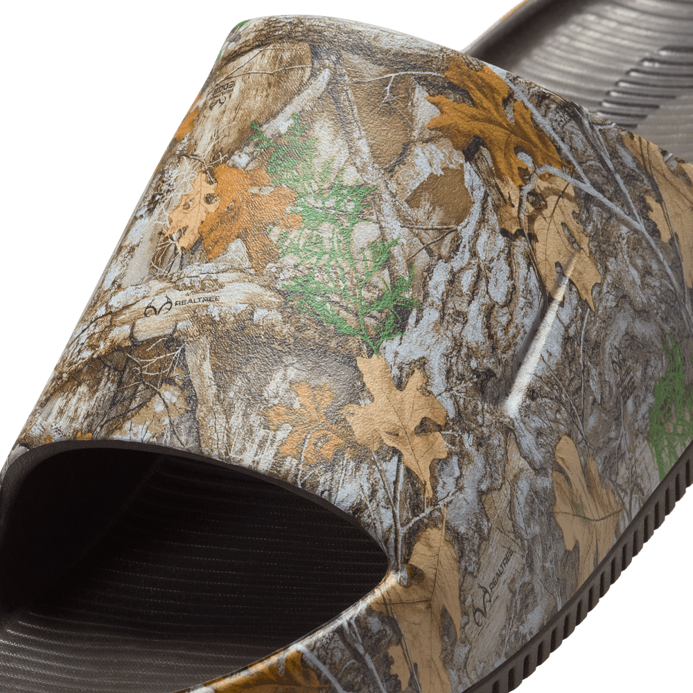 Calm RealTree Slide by Nike - product image from the listing.