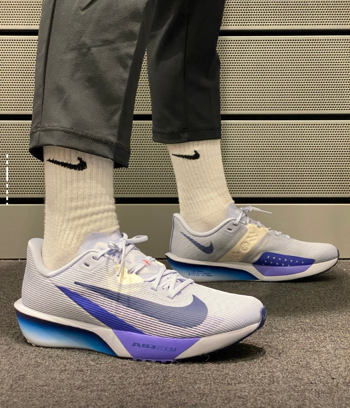 Nike Air Zoom Rival Fly 4 Running Shoes FV6040-002 in Purple - product image from the listing.