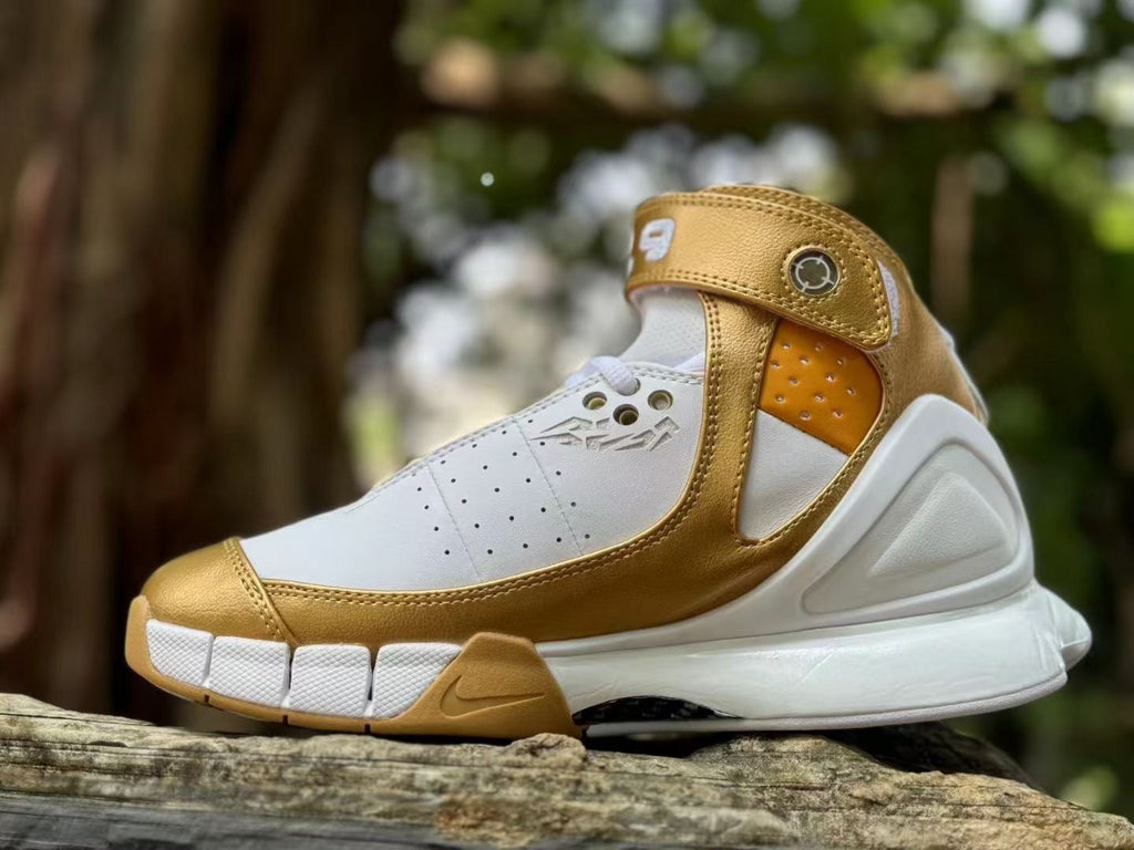 "Golden Armor" Nike Zoom Kobe 2K5 High-Top Sneakers - product image from the listing.