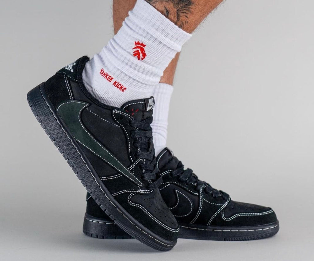 Jordan 1 Low OG Travis Scott Sneakers in Black DM7866-001 - product image from the listing.