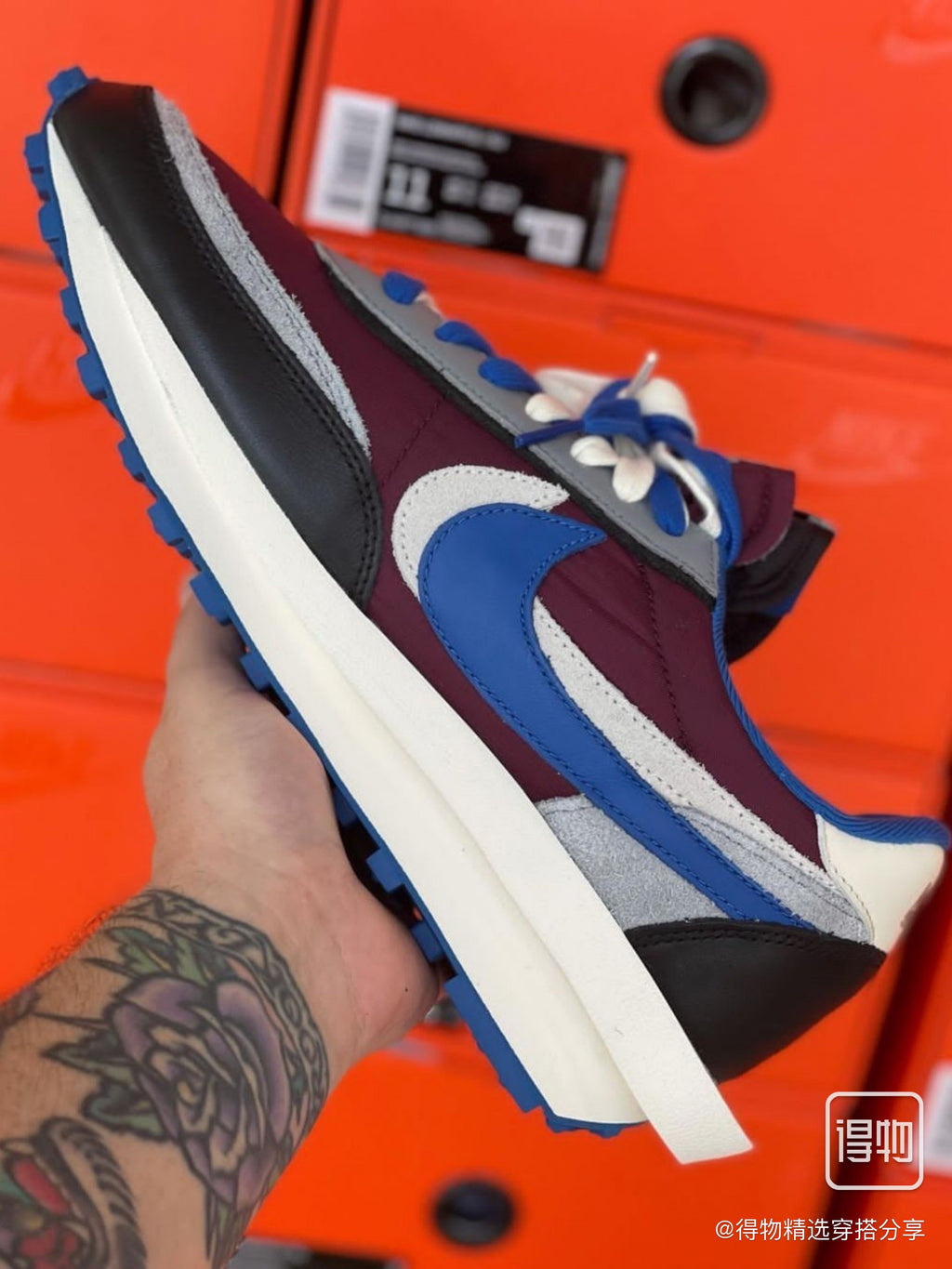 Nike LDWaffle sacai x UNDERCOVER in Burgundy Blue DJ4877-600 - product image from the listing.