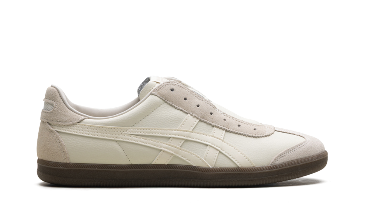 Onitsuka Tiger Tokuten Slip On in Beige Brown 155696 - product image from the listing.