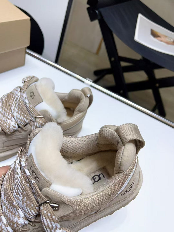 Women's BMUS7 Wool 35-40 Leather Shoes with box - product image from the listing.