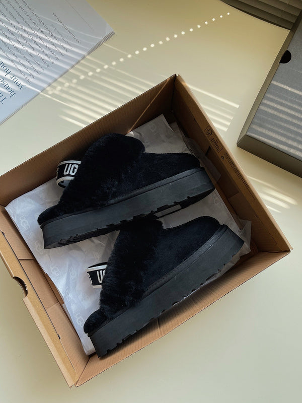 Women's BUS39 Shoes 35-40 Boot with box - product image from the listing.