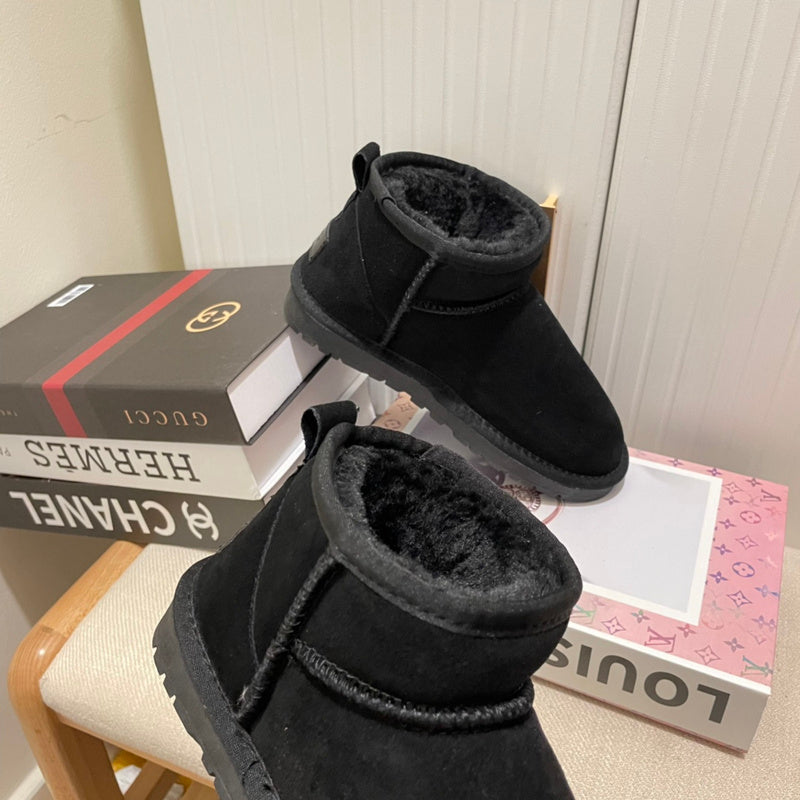 Women's MUS1 Shoes 35-40 Boot with box - product image from the listing.