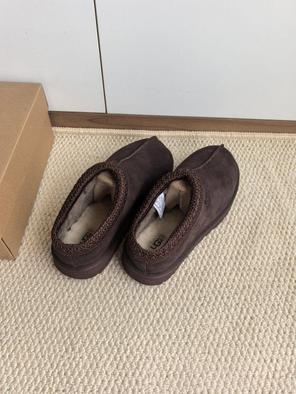Women's BUS16 Wool Shoes 35-41 with Box - product image from the listing.