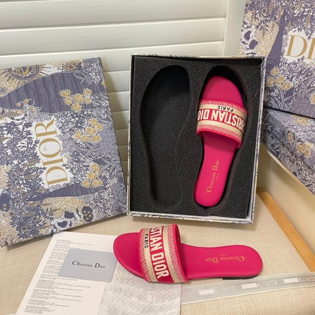 Women's MDS3 Slippers - product photo shown in the listing for this item.