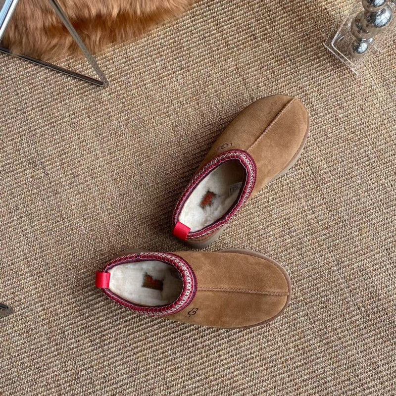 Women's BUS10 Wool Shoes 35-40 with box - product image from the listing.