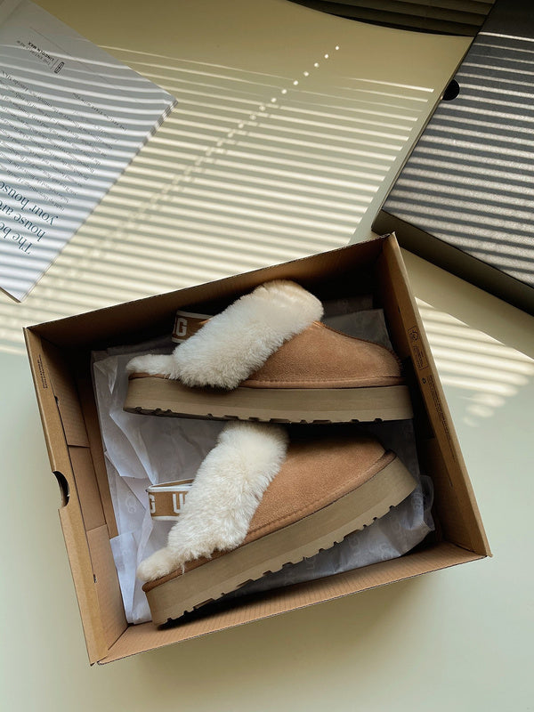 Women's BUS39 Shoes 35-40 Boot with box - product image from the listing.