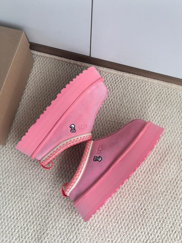 Women's BUS19 Wool 5CM Shoes 35-41 with Box - product image from the listing.