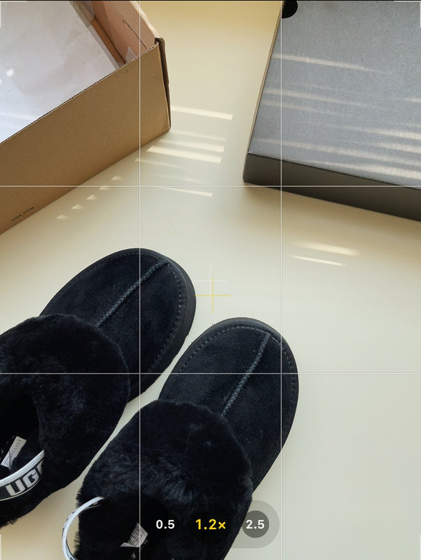 Women's BUS39 Shoes 35-40 Boot with box - product image from the listing.
