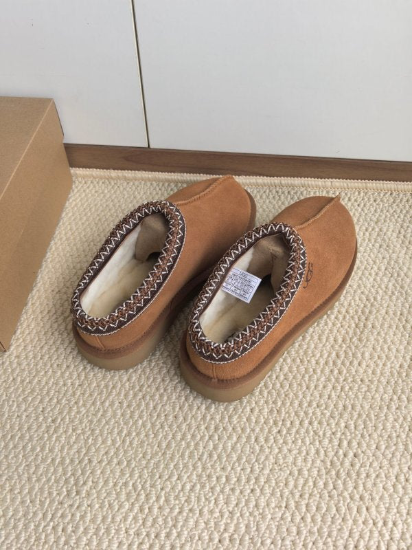 Women's BUS16 Wool Shoes 35-41 with Box - product image from the listing.