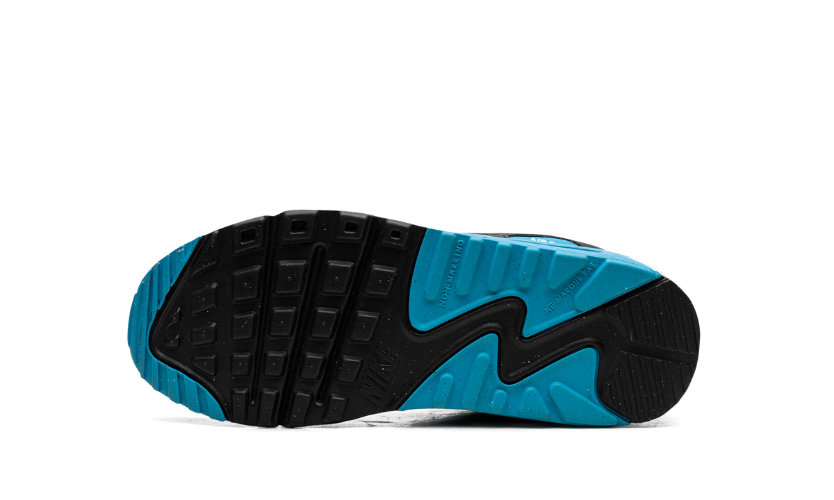 "Blue Lightning Metallic" Air Max 90 GS FD0678 100 - product image from the listing.