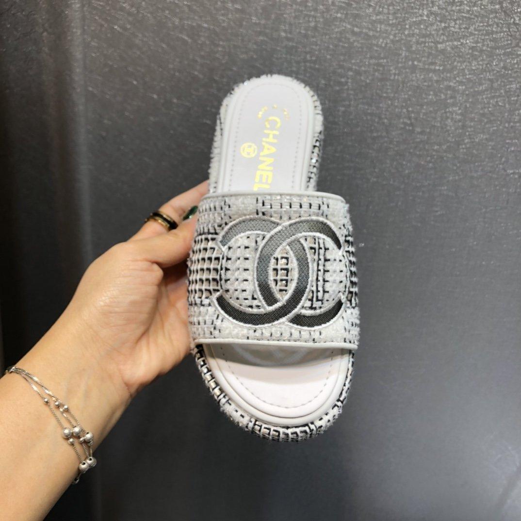 white Tweed sandals by Chanel - product image from the listing.