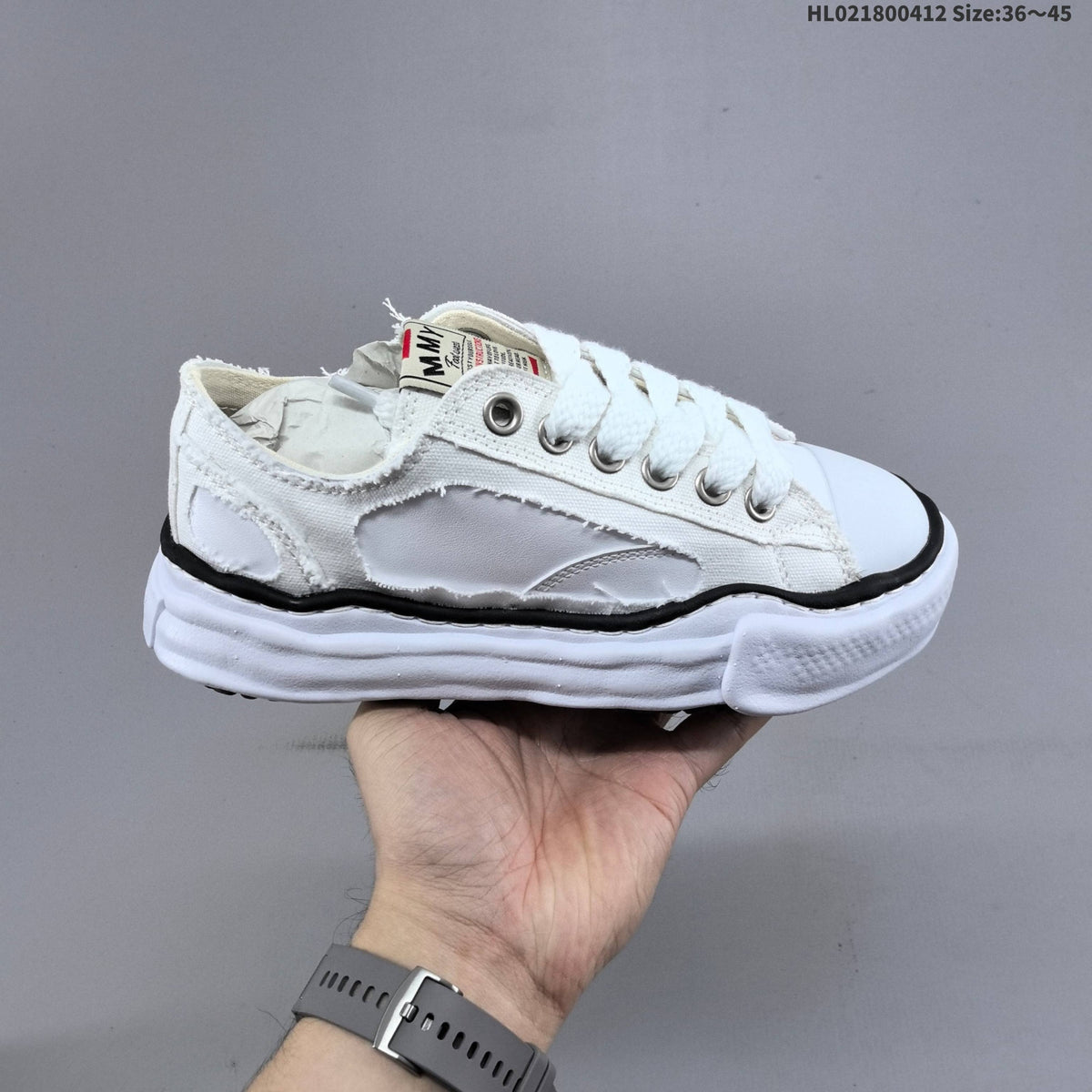 Maison MIHARA YASUHIRO Blakey Low Sneakers, in White - product image from the listing.