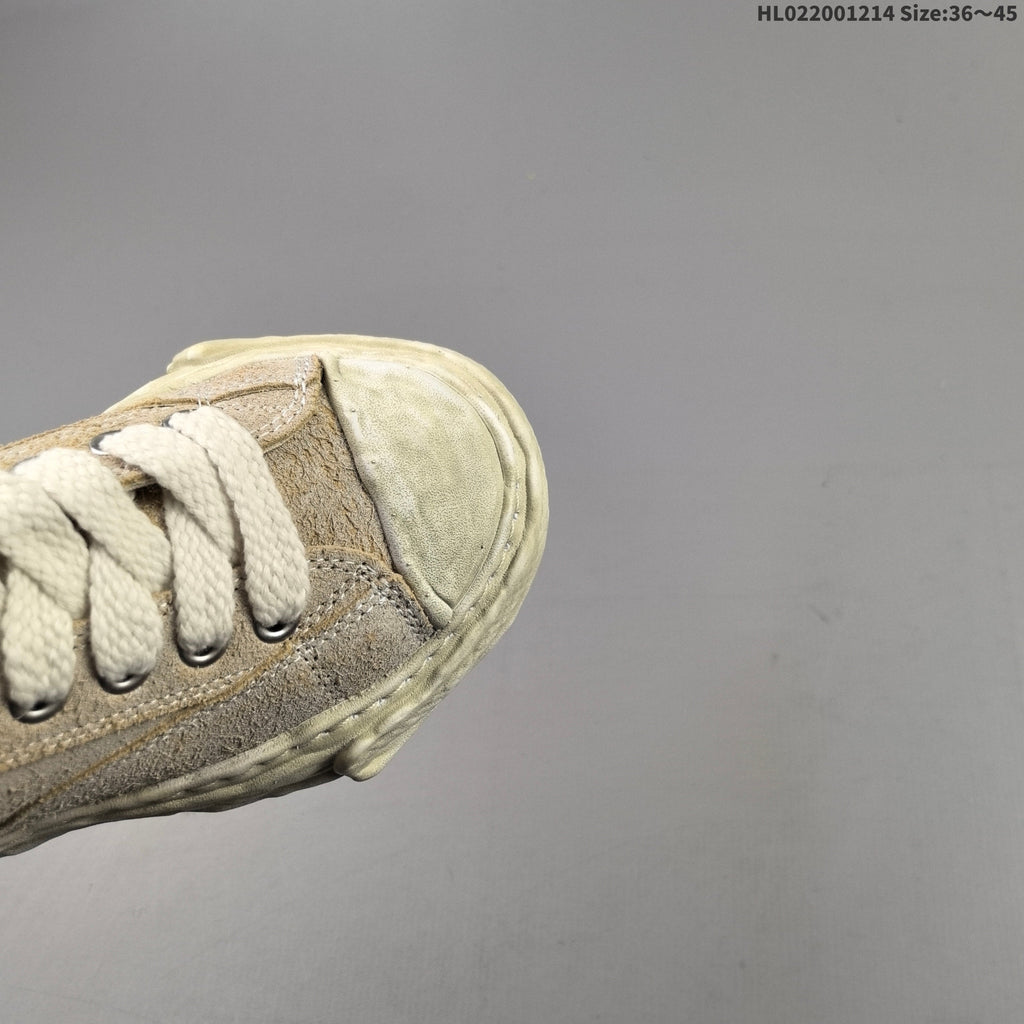 Maison Mihara Yasuhiro Original Sole Low Sneakers, in Beige - product image from the listing.