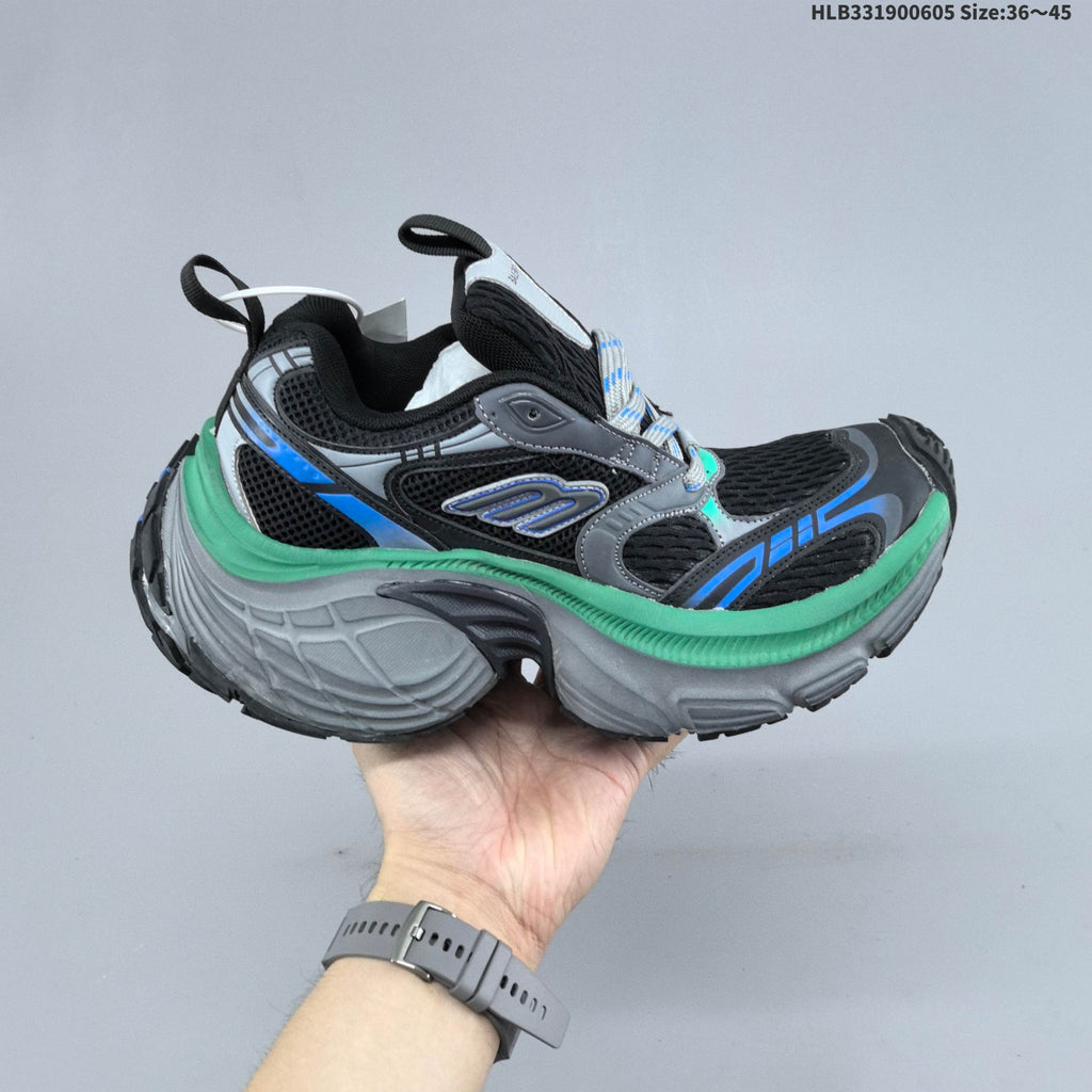 Balenciaga 3XL Trainers in Black Mesh - product image from the listing.