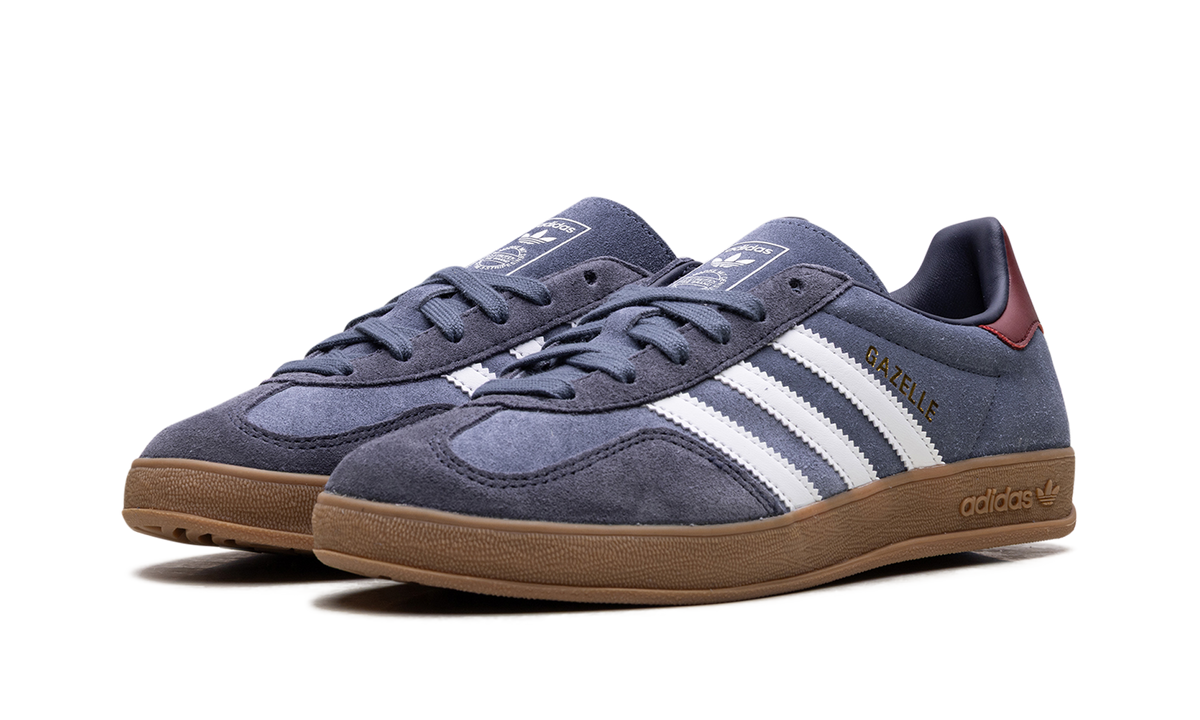 "Preloved Ink Cloud White" Gazelle Indoor JI3522 - product image from the listing.