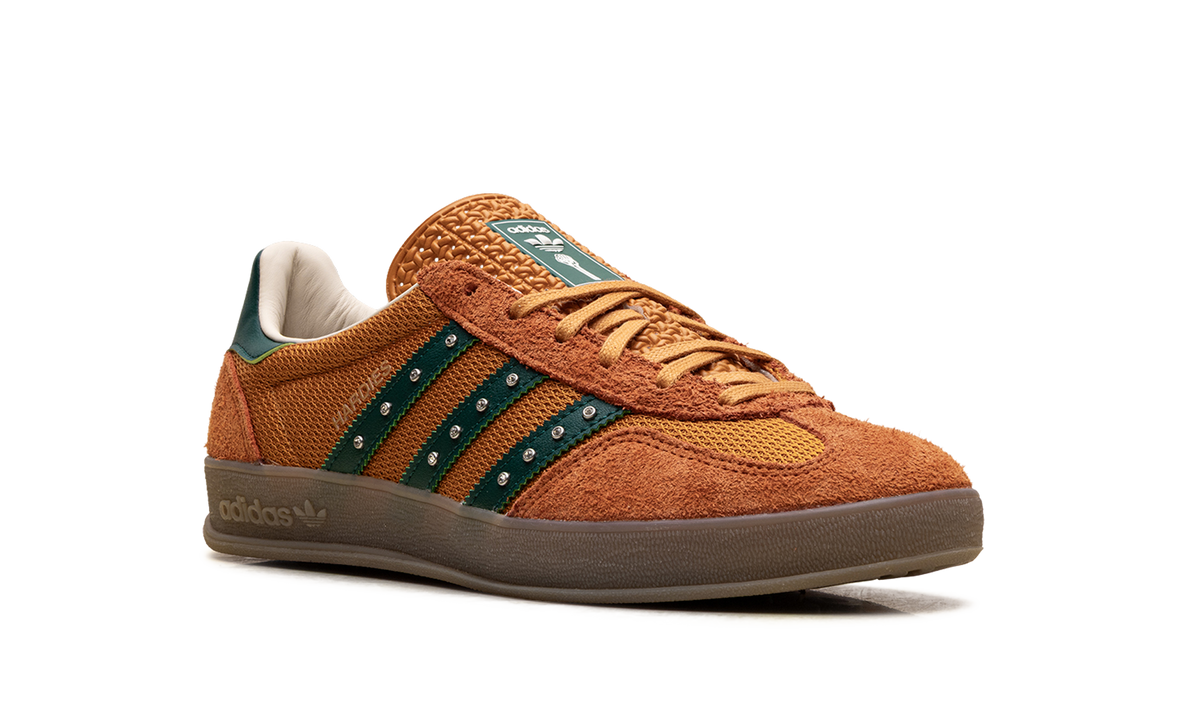 "Hardies - Rust Orange" Gazelle Indoor KI7011 - product image from the listing.