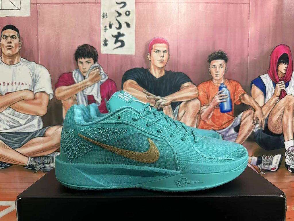 Nike Kobe 8 Basketball Shoes in Lake in Blue - product image from the listing.
