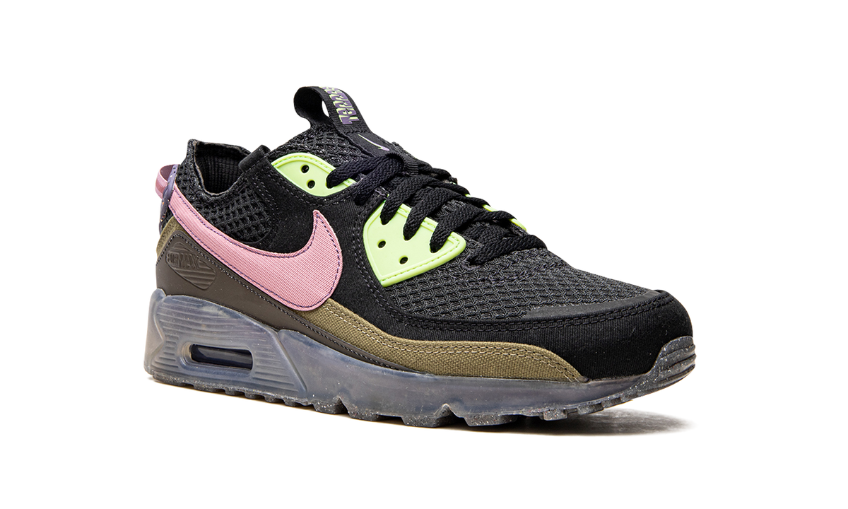 "Pink Swoosh" Air Max 90 Terrascape DM0033 003 - product image from the listing.