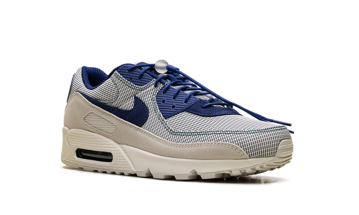 "Coconut Milk Deep Royal Blue" Air Max 90 IR1950 100 - product image from the listing.