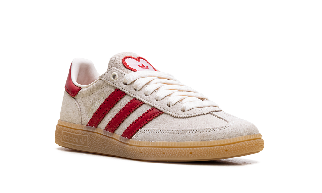 Women's Handball Spezial "Valentine's Day (2026)" KH9044 - product image from the listing.