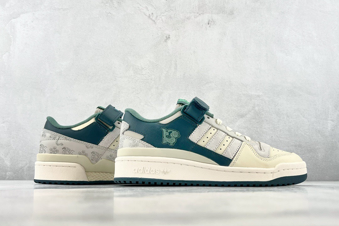Adidas Originals Forum 84 Low Sneakers in White Green HP2067 - product image from the listing.