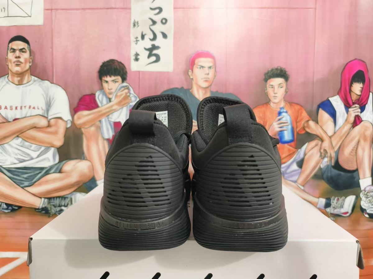 Nike Basketball Shoes, All in Black - product image from the listing.
