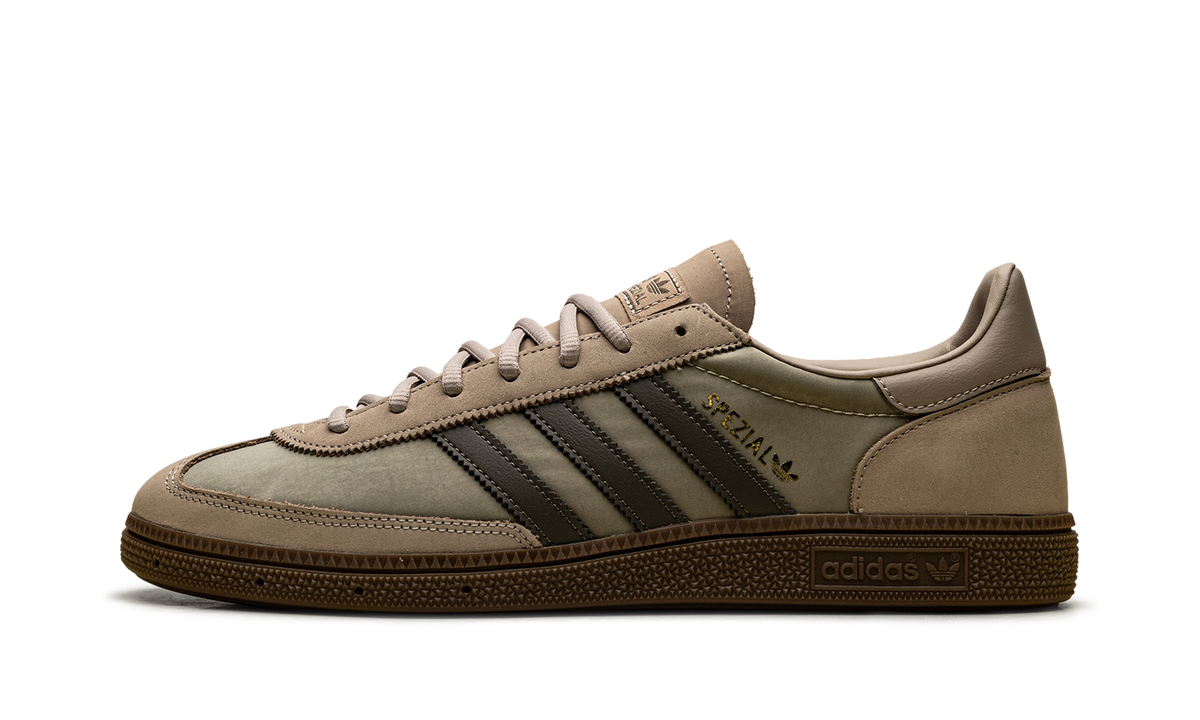 "Trace Khaki Cargo Brown" Handball Spezial JR3666 - product image from the listing.
