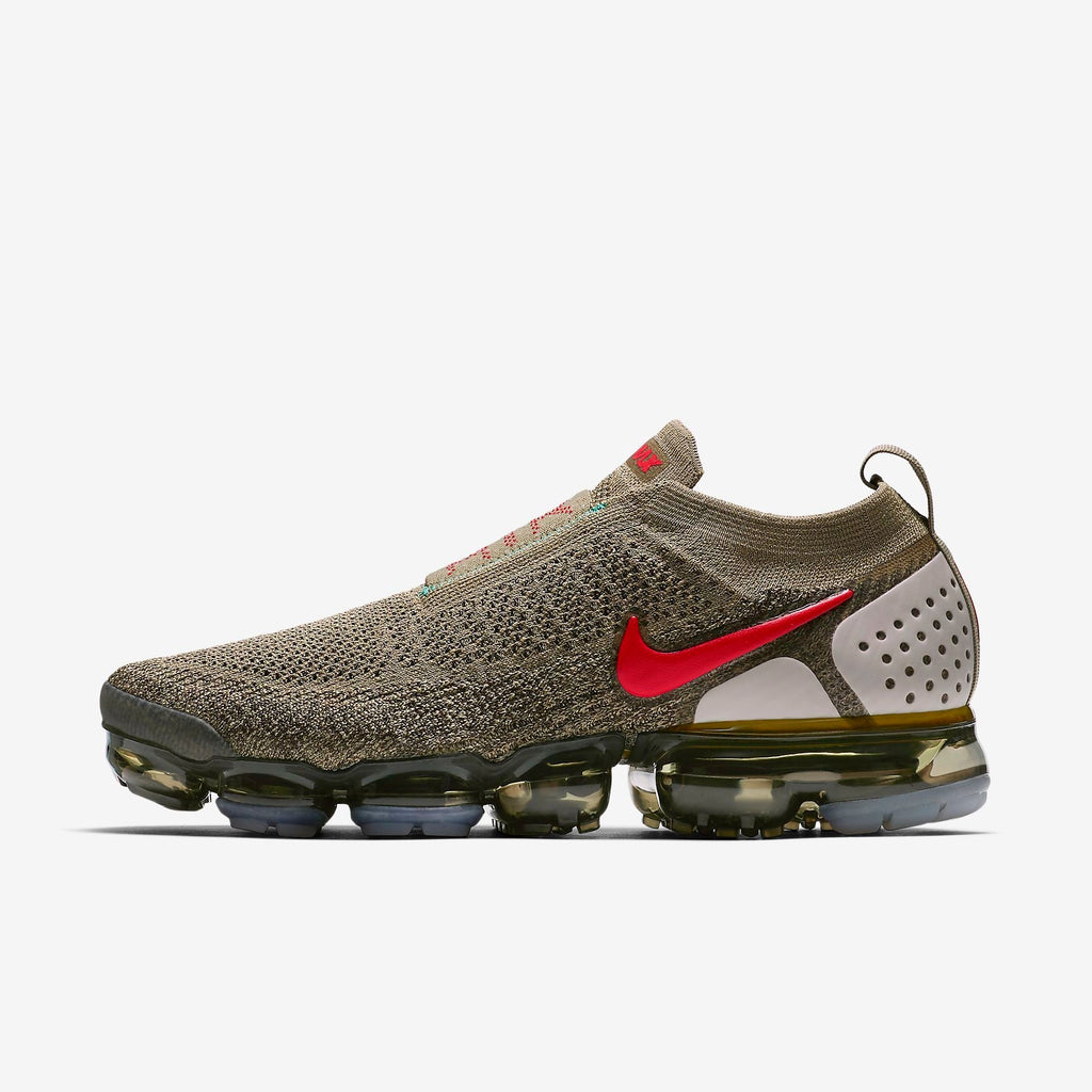 Nike Air VaporMax Flyknit MOC 2 Trainers AH7006-200 - product image from the listing.