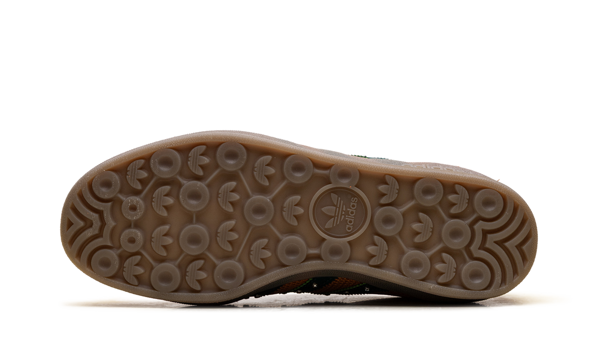 "Hardies - Rust Orange" Gazelle Indoor KI7011 - product image from the listing.