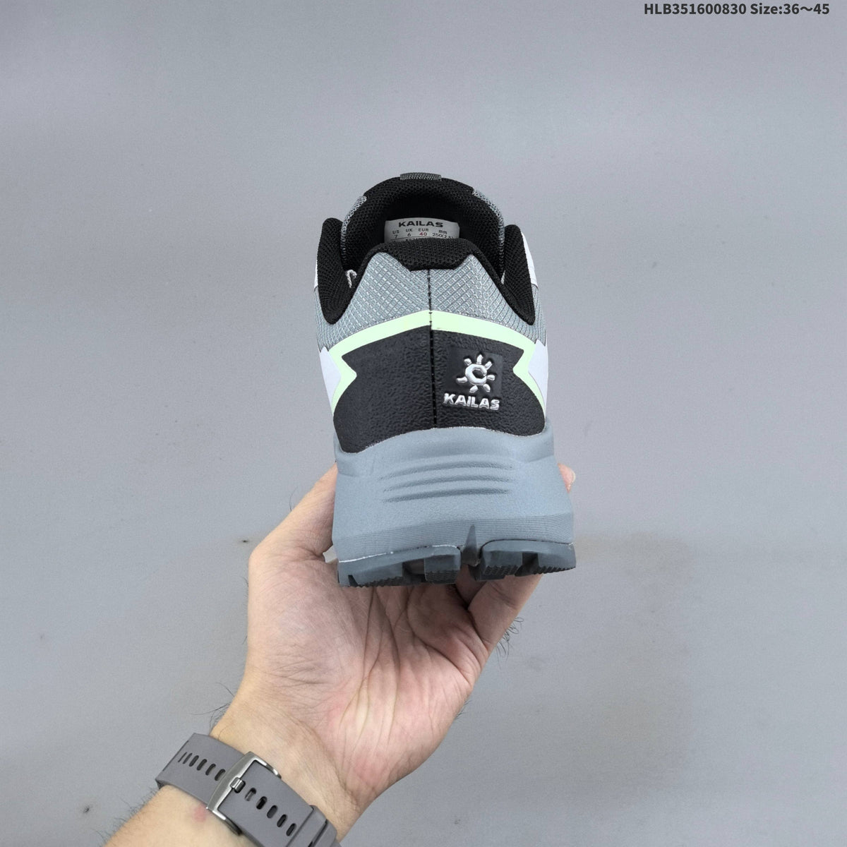 KAILAS Kuocang Low-Cut Hiking Shoes with Vibram Outsole - product image from the listing.