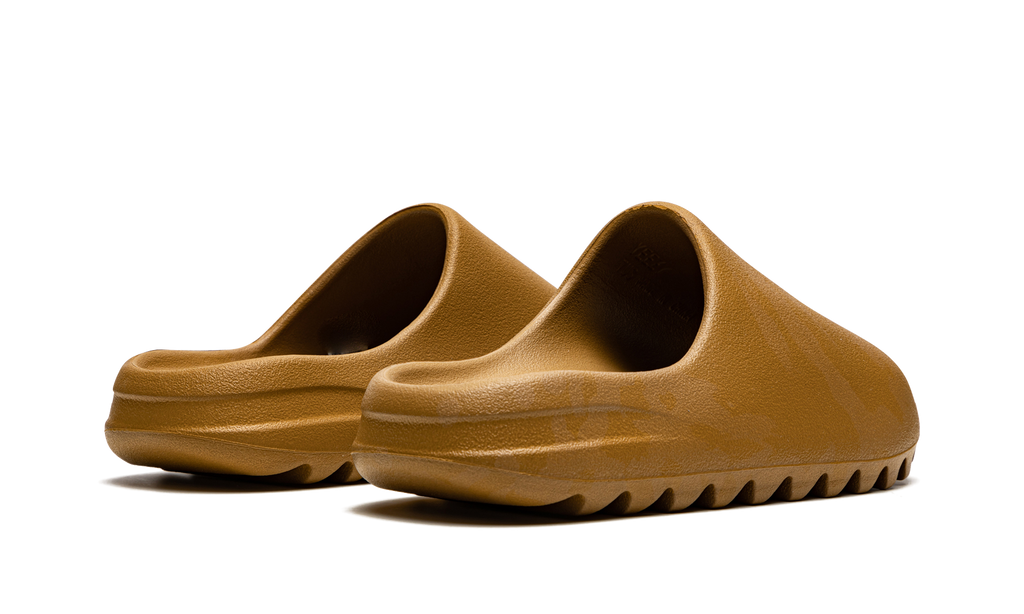 "Ochre" Yeezy Slide GW1931 - product image from the listing.