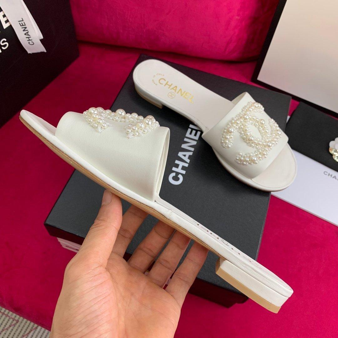 Sandals by Chanel - product photo shown in the listing for this item.