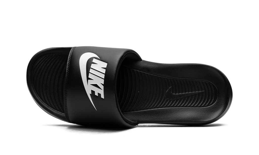 "Black White" Victori One Slide CN9675 002 - product image from the listing.