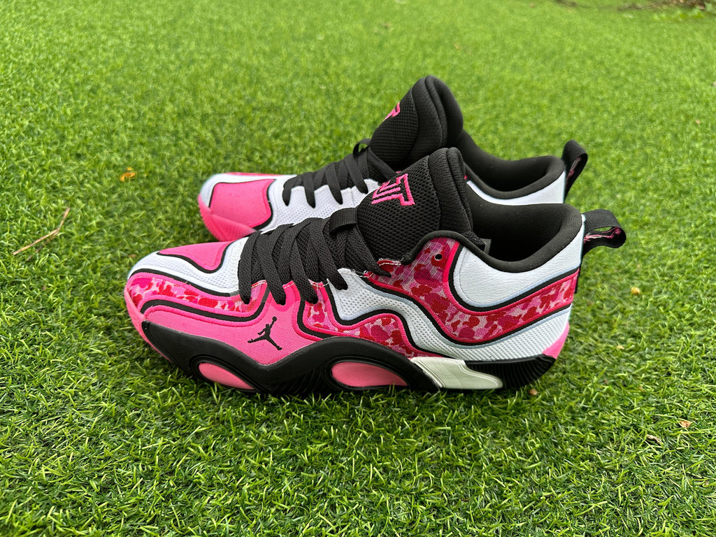 Jordan Tatum 2 Basketball Shoes in Black, in White & Pink - product image from the listing.