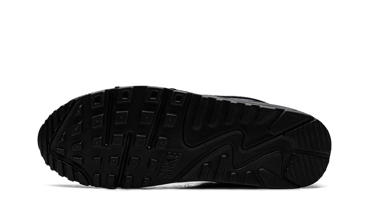 "Black Purple" Air Max 90 IF0670 004 - product image from the listing.
