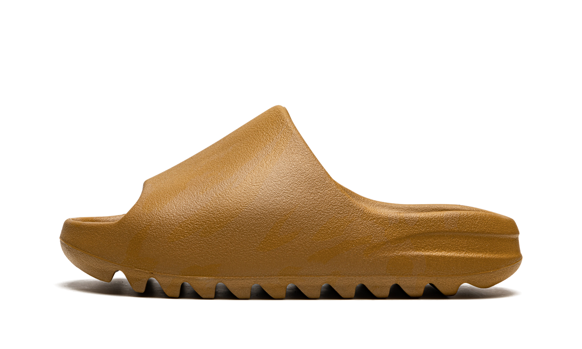 "Ochre" Yeezy Slide GW1931 - product image from the listing.