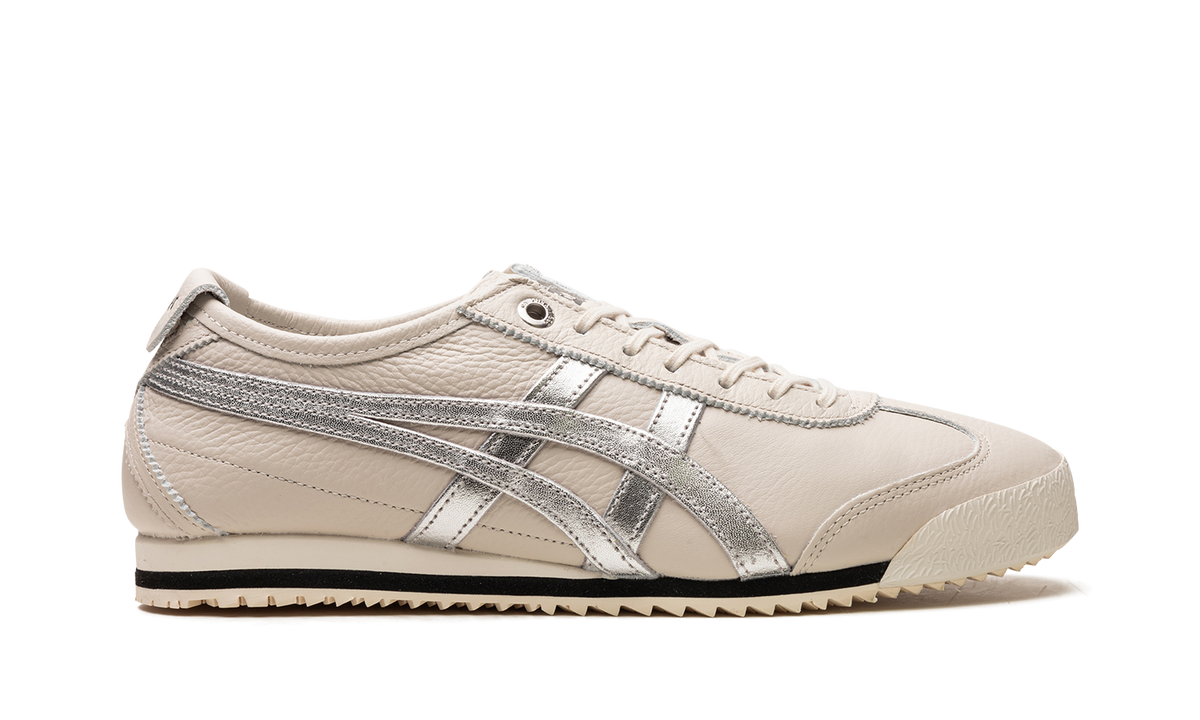 Onitsuka Tiger Mexico 66 Sd in Birch Silver 123352 - product image from the listing.
