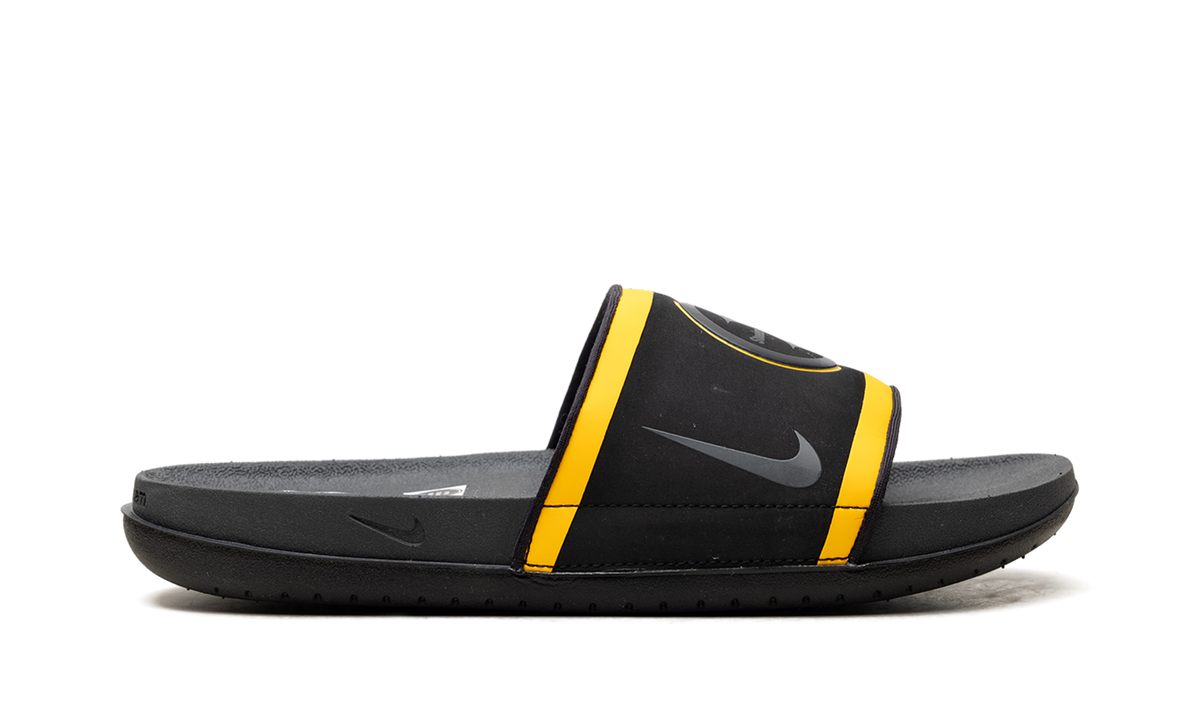 "NFL - Pitts Steelers" Offcourt Slide DD0547 001 - product image from the listing.