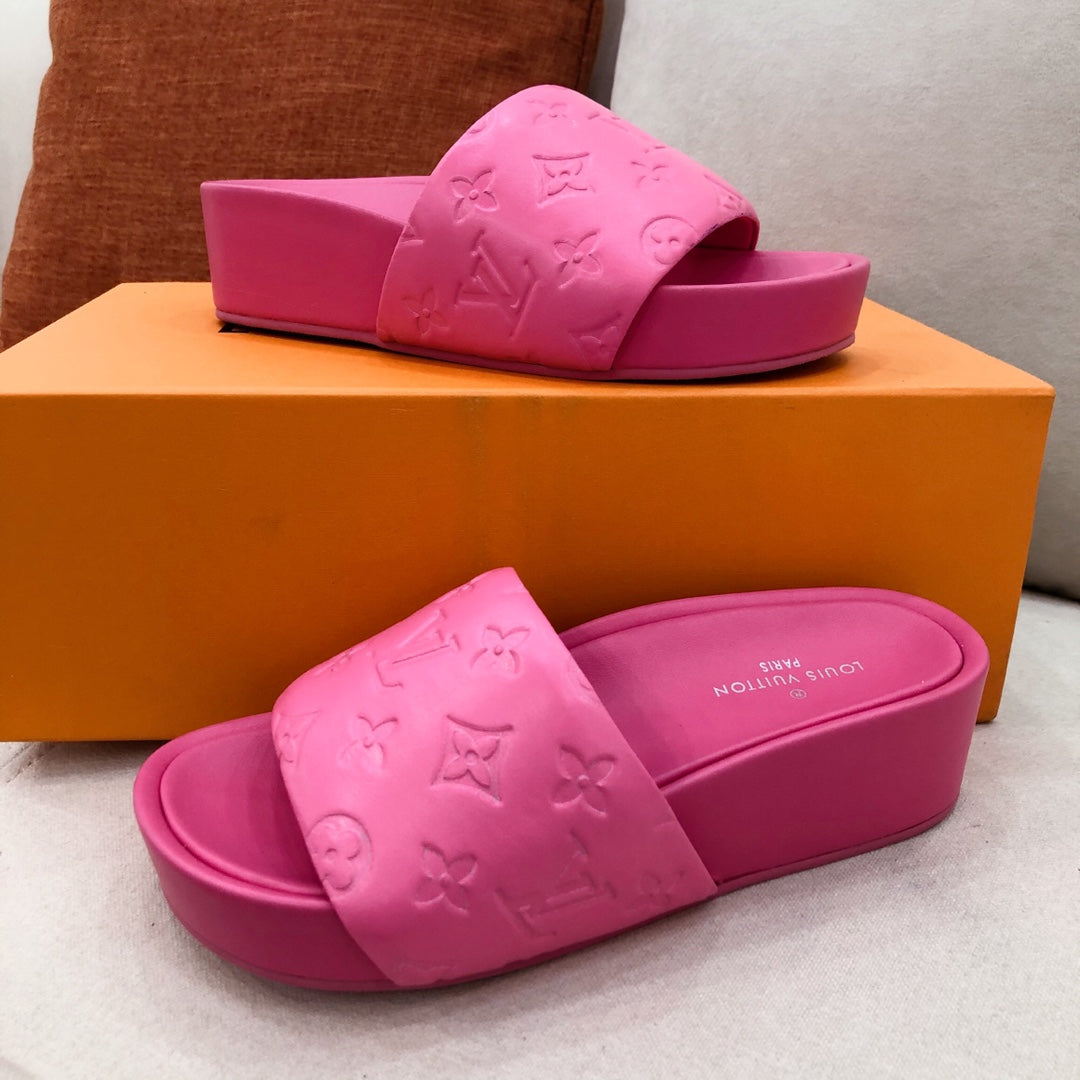 Platform Slides (Pink) - LV - product image from the listing.