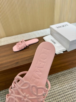 Loewe Slipper - product photo shown in the listing for this item.