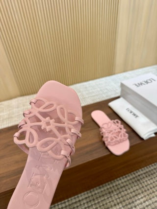 Loewe Slipper - product photo shown in the listing for this item.