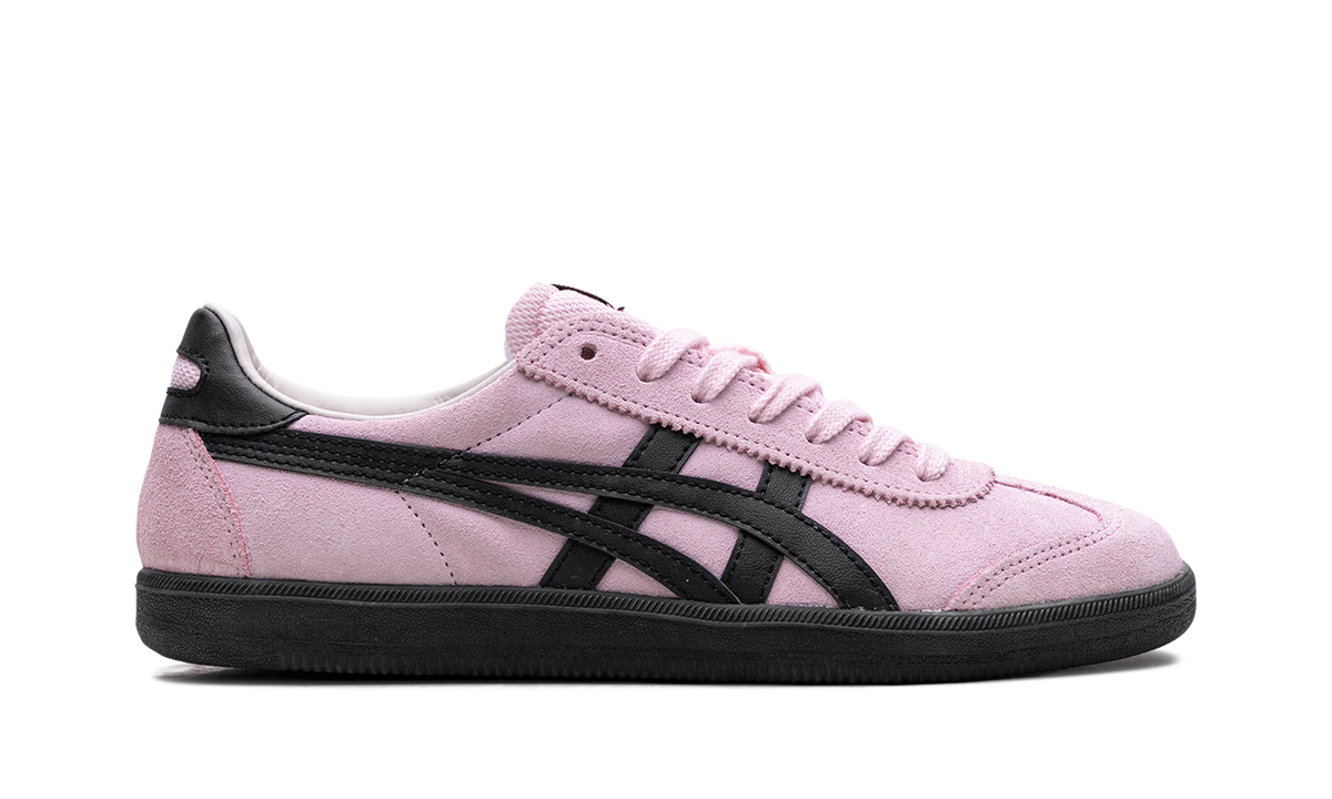 Onitsuka Tiger Tiger Tokuten in Pink Black 133312 - product image from the listing.