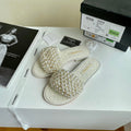 slides 2021 35-40 by Chanel - product image from the listing.