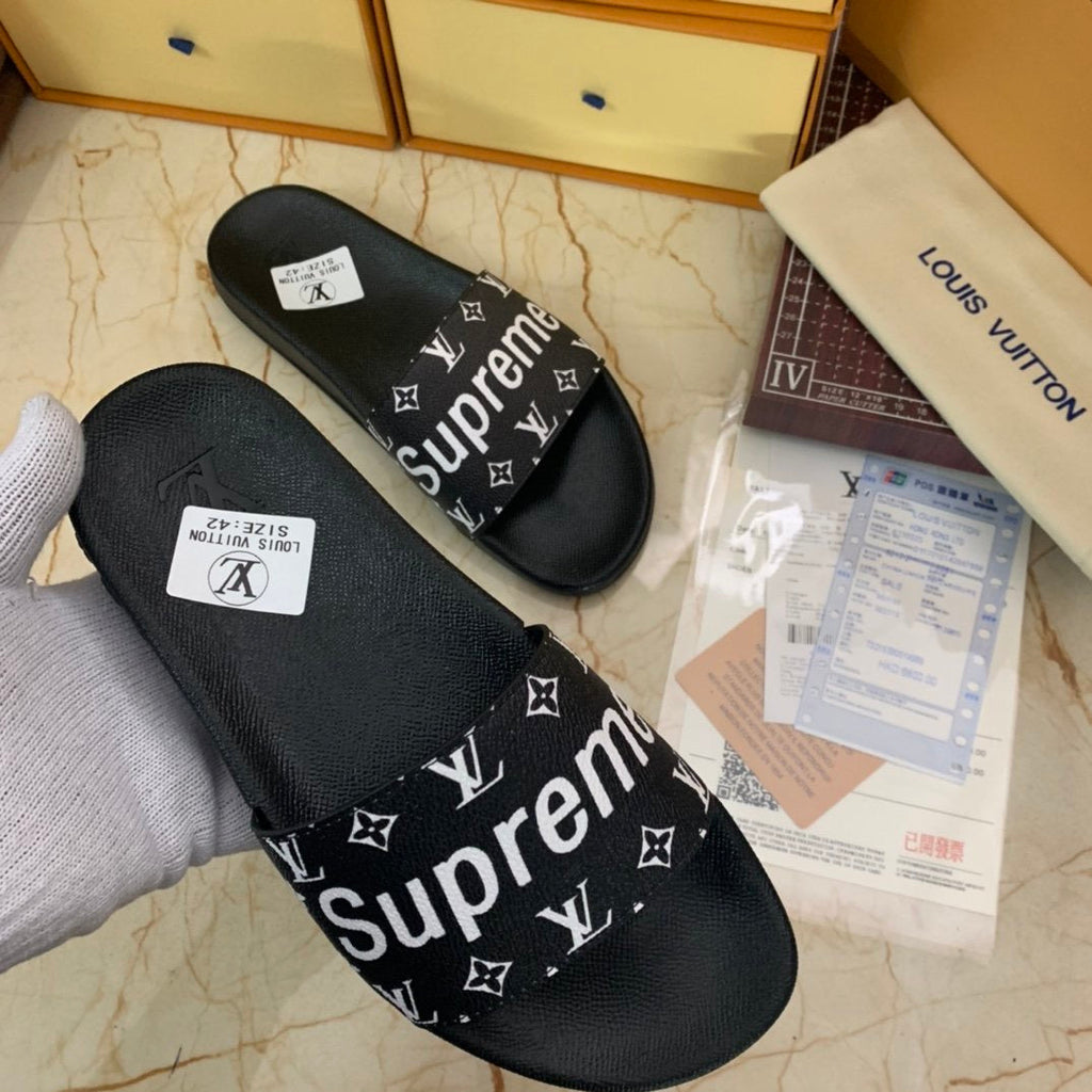 L O G O - S L I D E S (3 Colours Available) - LV x S U P R E M E - product image from the listing.