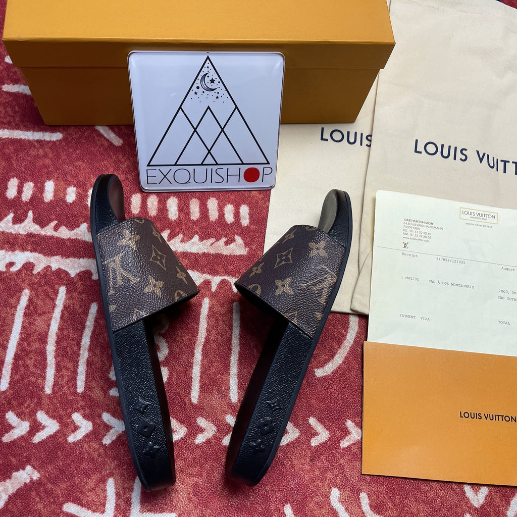 waterfront Slide by Louis Vuitton - product image from the listing.