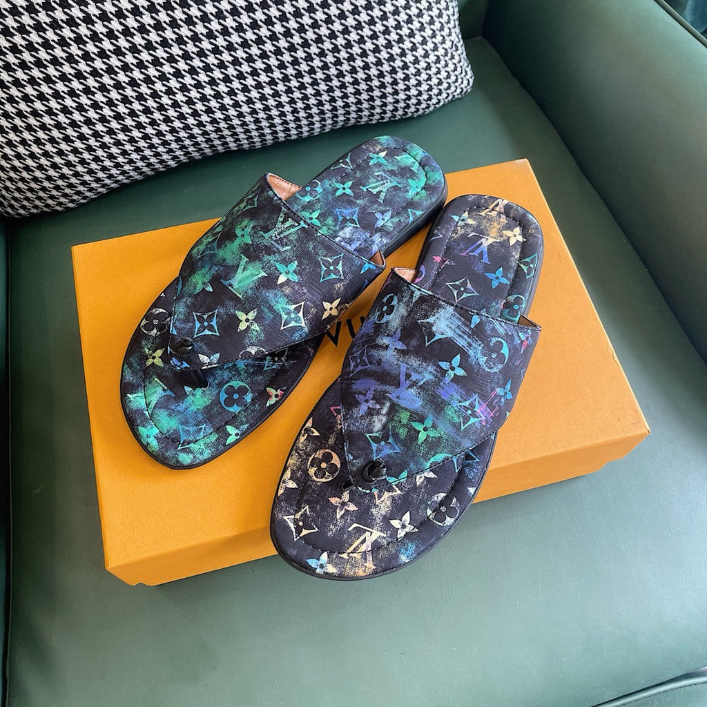 Men's Louis Vuitton Slippers - product image from the listing.