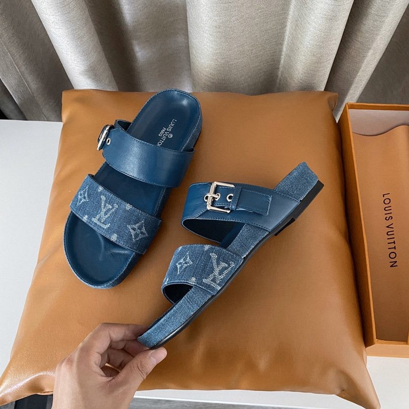 Lv sandals in blue - product photo shown in the listing for this item.
